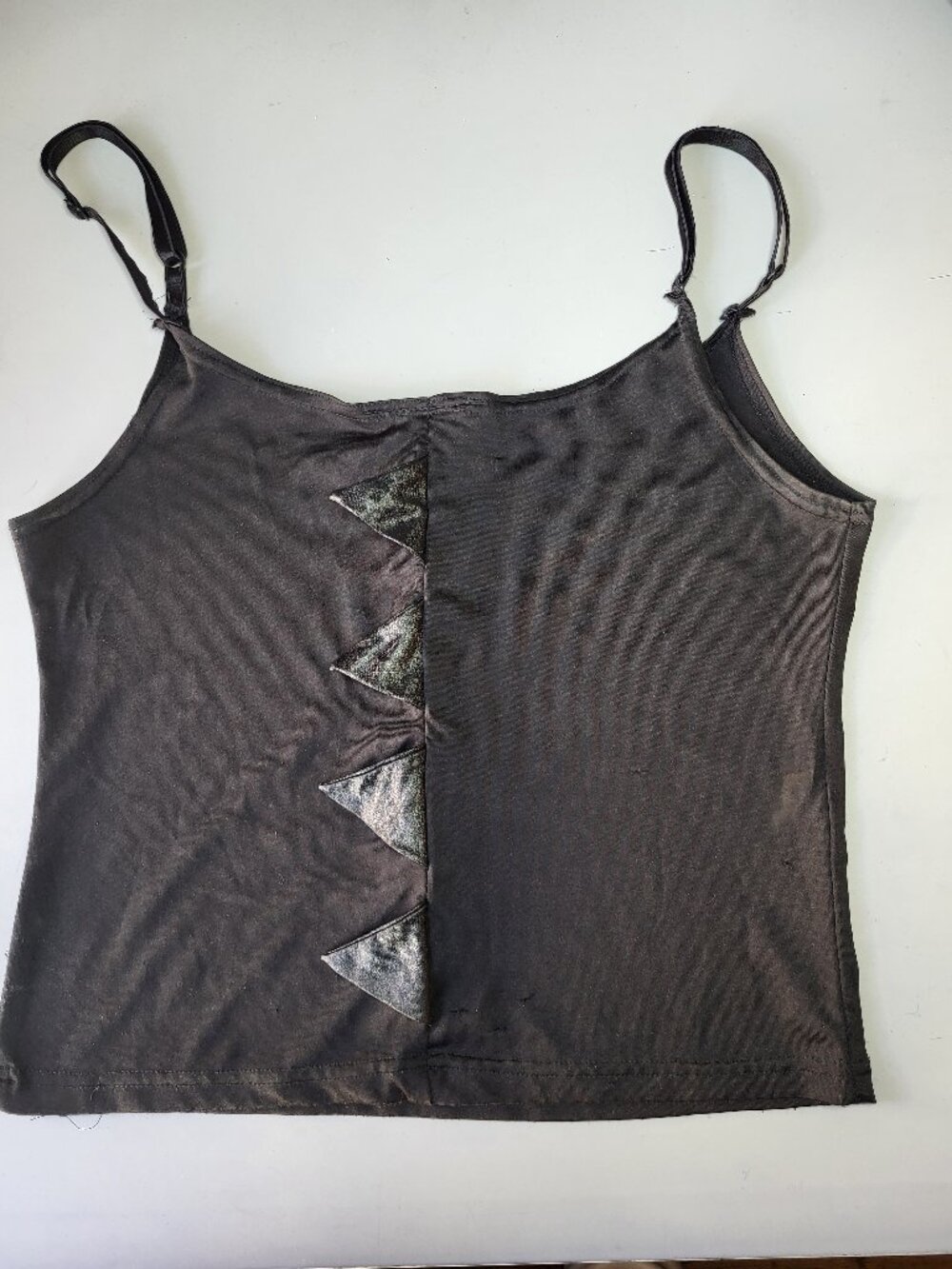 vintage early 2000s Serious dino spines tank top, sz lg